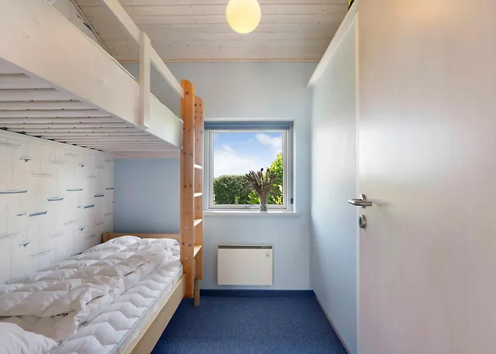 Ferienhaus Lovely Near And Nature